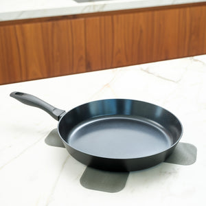 NoStik Silicone Firbreglass Anti-Slip Pan Protectors Set of 3